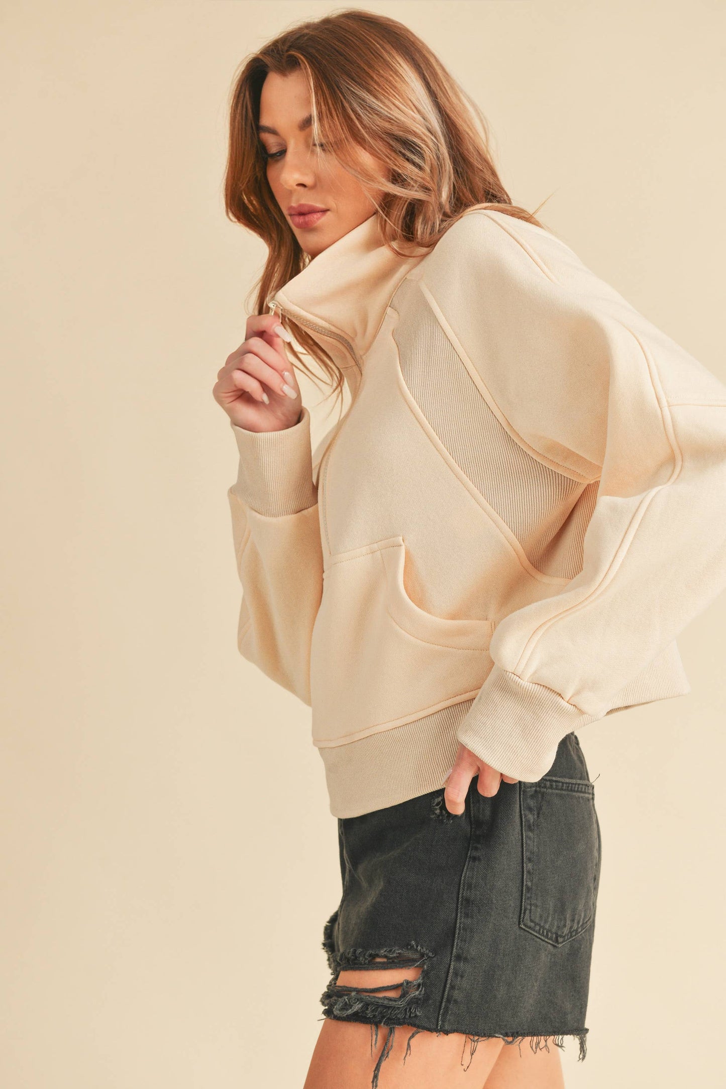 Dove Half Zip Up Pullover